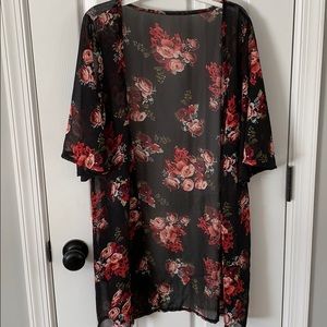Sheer black rose design short sleeve cardigan
